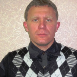 Знаменский Валерий Витальевич (Chief Officer [Старший помощник],2nd Officer [Второй помощник])