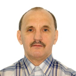 peretyatko yaroslav Bogdanovich (2nd Engineer [Второй механик])